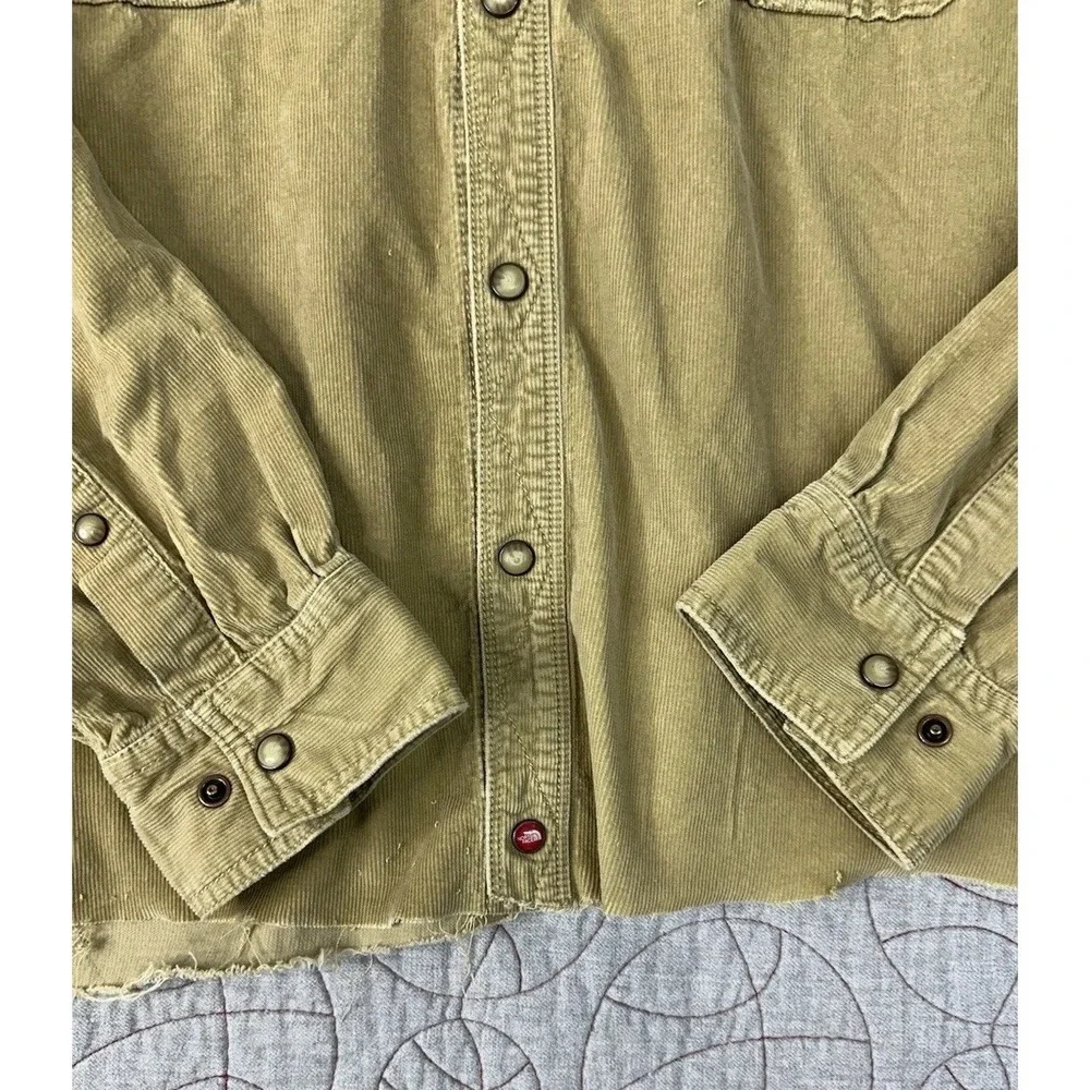 The North Face Pearl Snap Khaki Corduroy Long Sleeve / Men's XL CROPPED